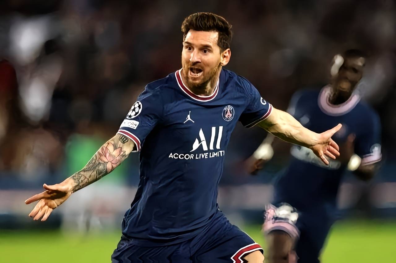 九游娱乐APP-梅西官方宣布出色防守新规，巴黎圣日耳曼引发争议！全场沸腾不已的简单介绍