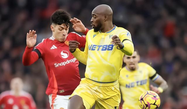 九游体育下载-阿森纳主场更衣室