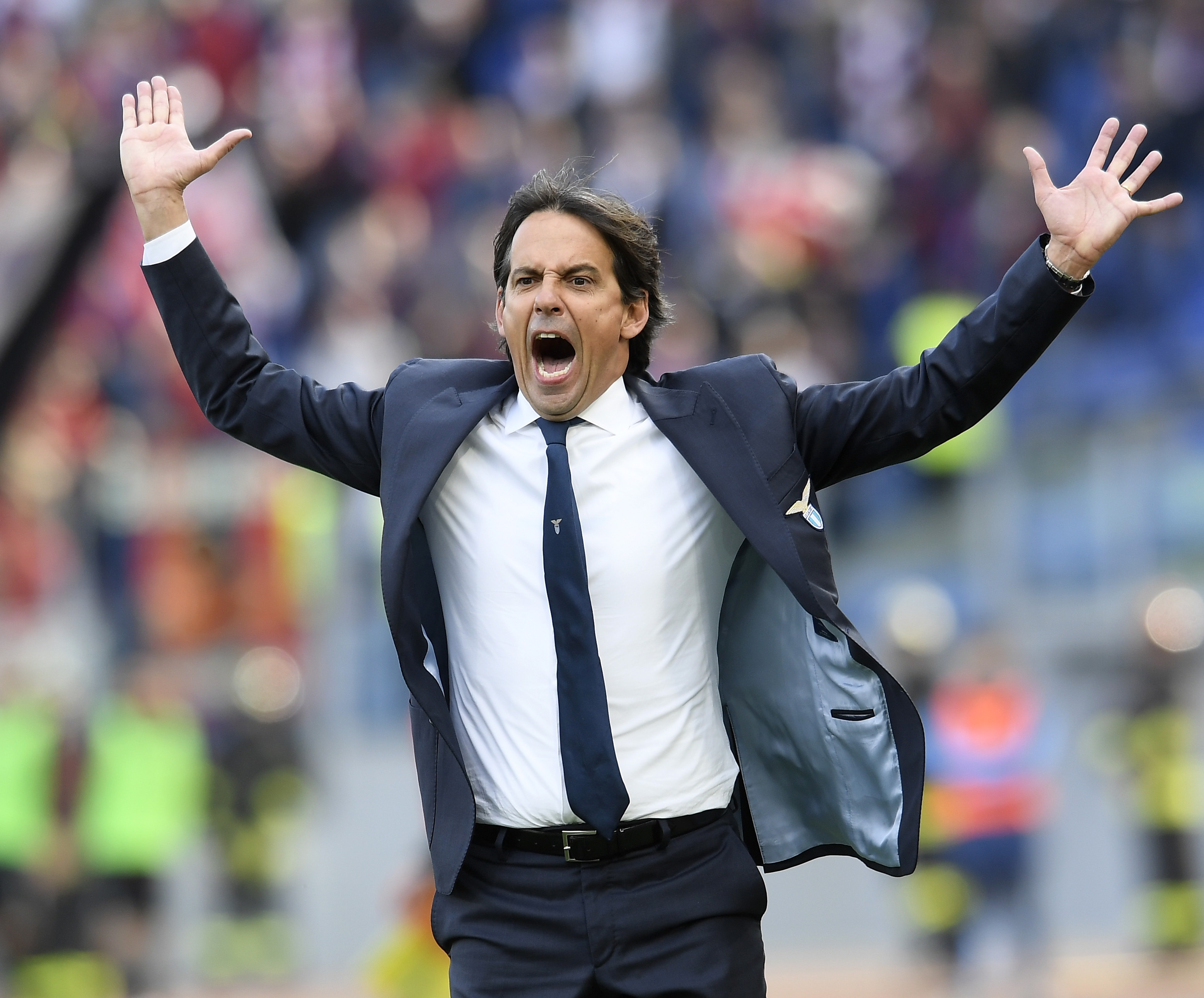 九游体育下载-Ming在篮网比赛中突破纪录赛前上海海港调整名单以备意甲，现场解说直呼：比利亚雷亚尔迎西甲关键赛(上海上港足球队黎德明最新消息)