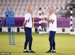 九游游戏平台-莎拉波娃尴尬图片